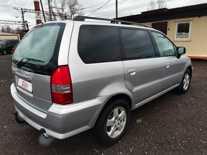 Mitsubishi Space Wagon 2.4 МТ 1999