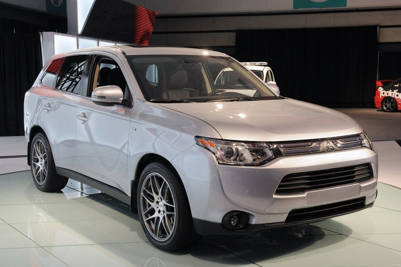 Mitsubishi Outlander Samurai 2014