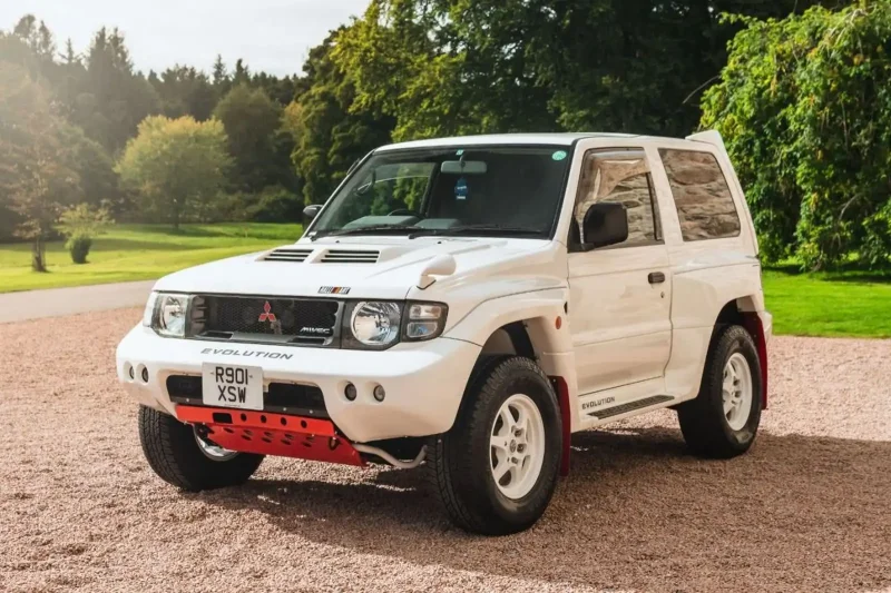Mitsubishi Pajero Evolution