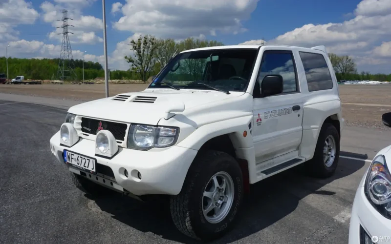 Mitsubishi Pajero Evolution 1997