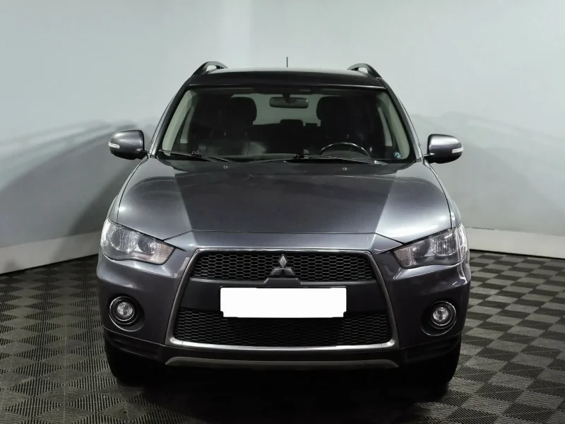 Mitsubishi Outlander 2 2010