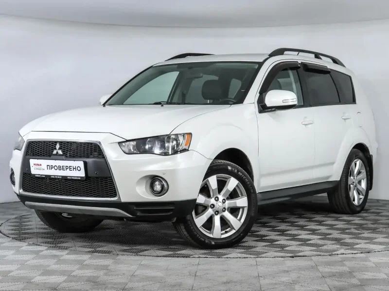 Mitsubishi Outlander 2010 года