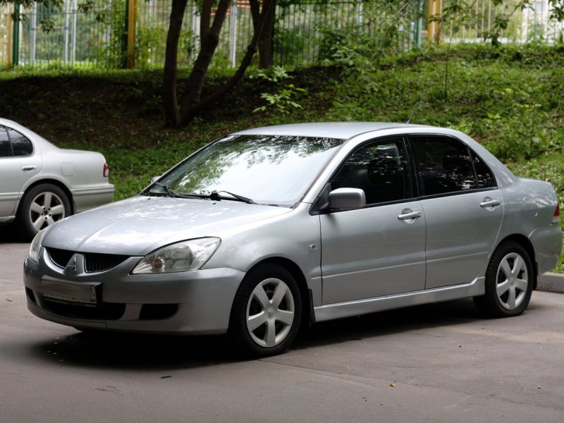 Mitsubishi Outlander 2004