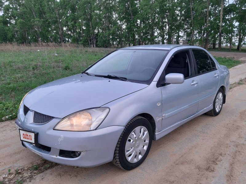 Митсубиси Лансер 1.6 2004