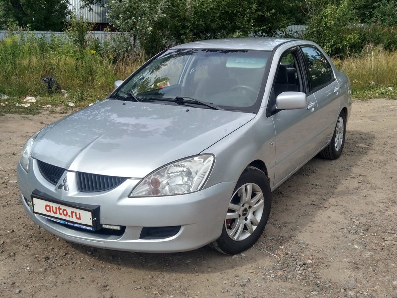Mitsubishi Lancer 2004 год