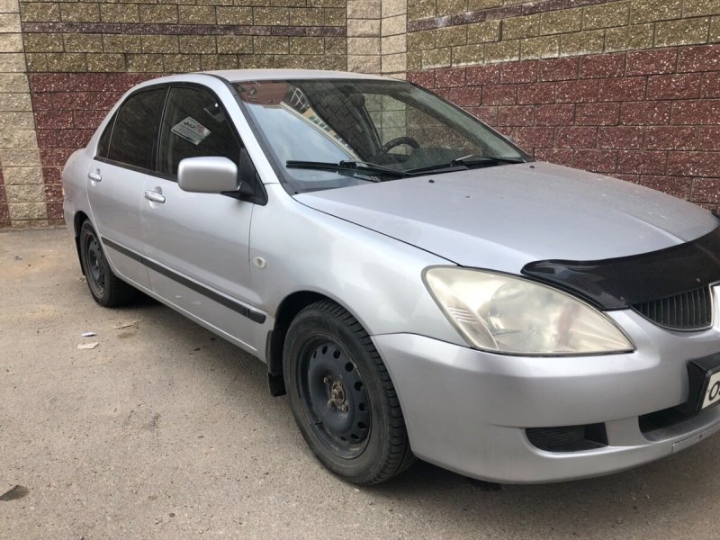Митсубиси Лансер 2004