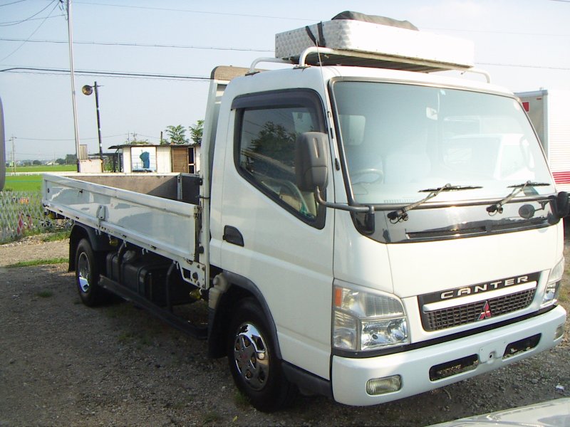 Mitsubishi Fuso Canter 2021 салон