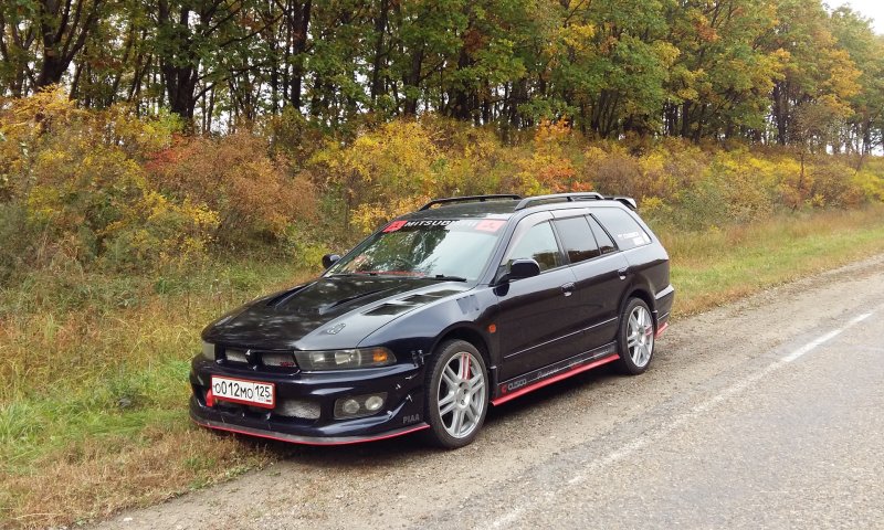 Mitsubishi Легнум