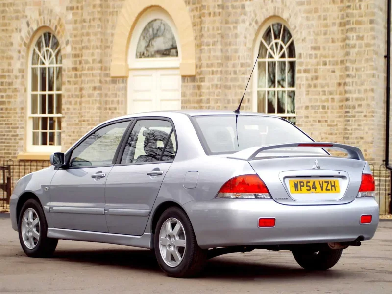 Mitsubishi Lancer 2003