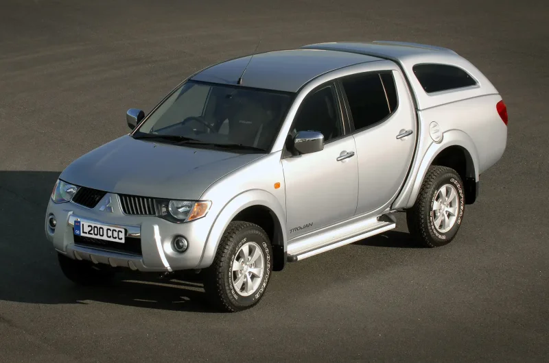 Mitsubishi l200