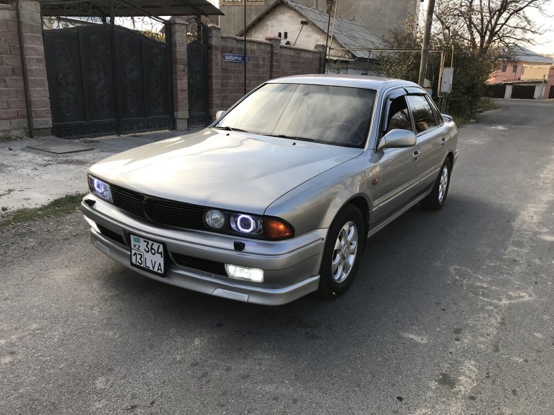 Mitsubishi Sigma 1994
