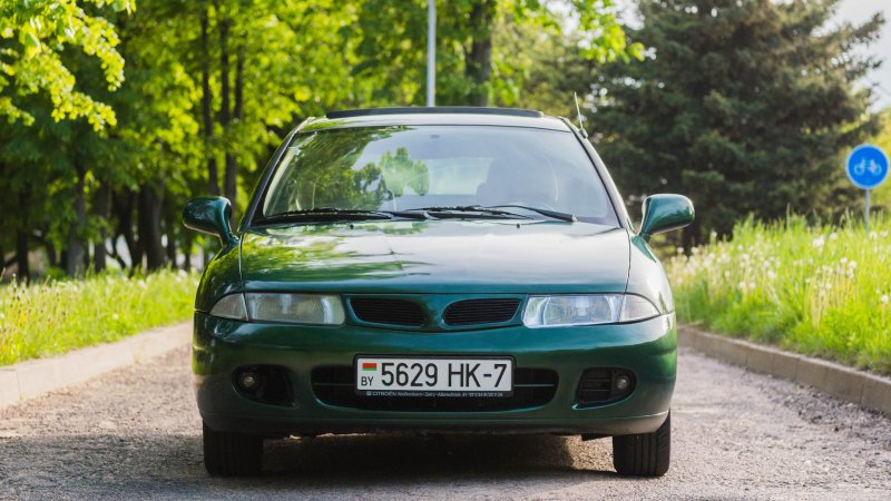 Мицубиси Каризма