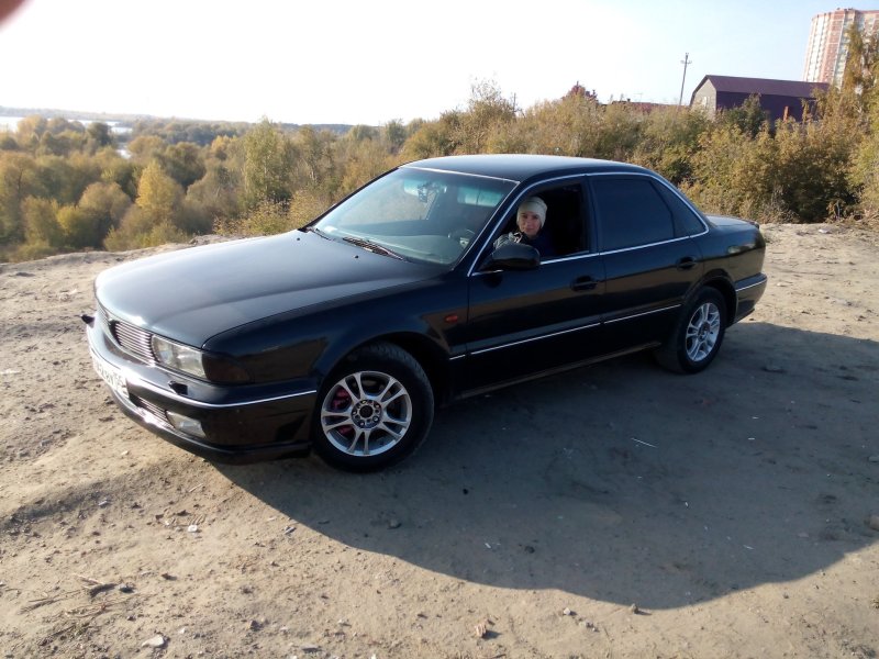 Мицубиси Сигма 3.0