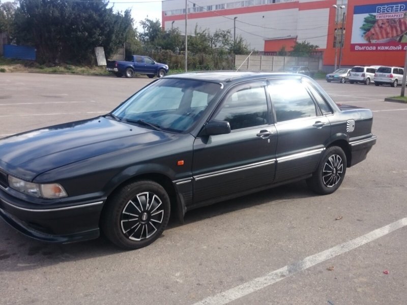 Митсубиси Галант 1991 года