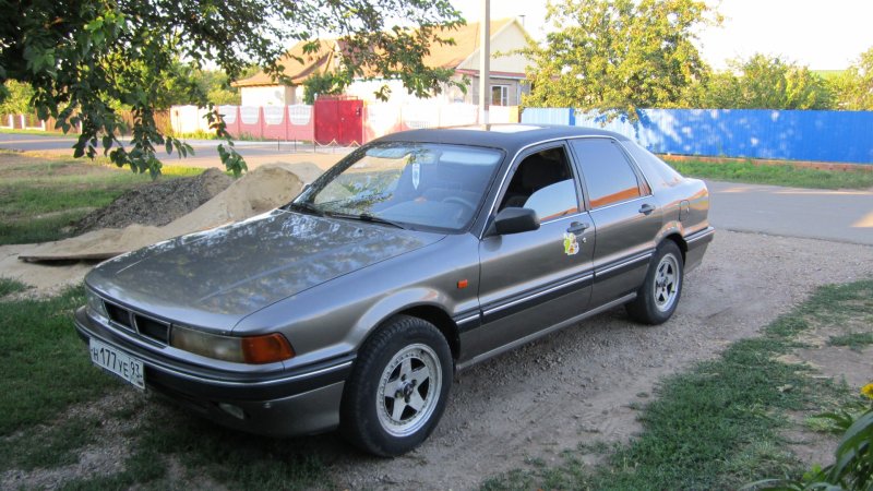 Митсубиси Галант 1991 2.0