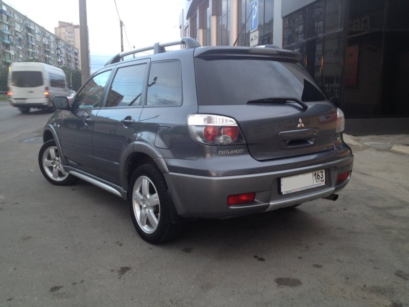 Mitsubishi Lancer IX 2005