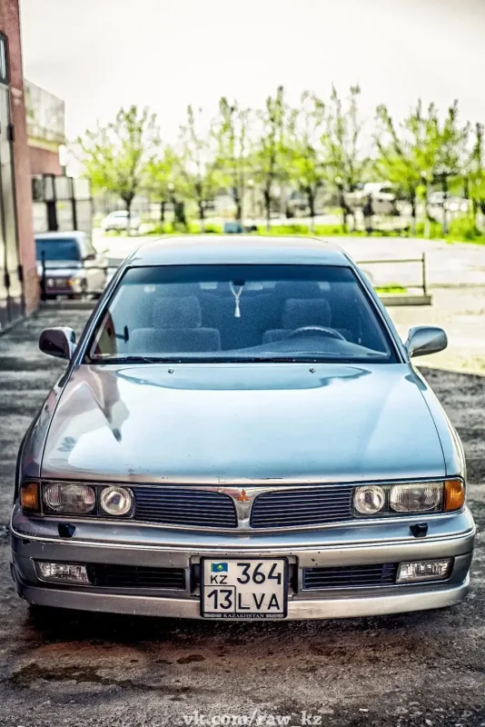 Mitsubishi Mitsubishi Sigma