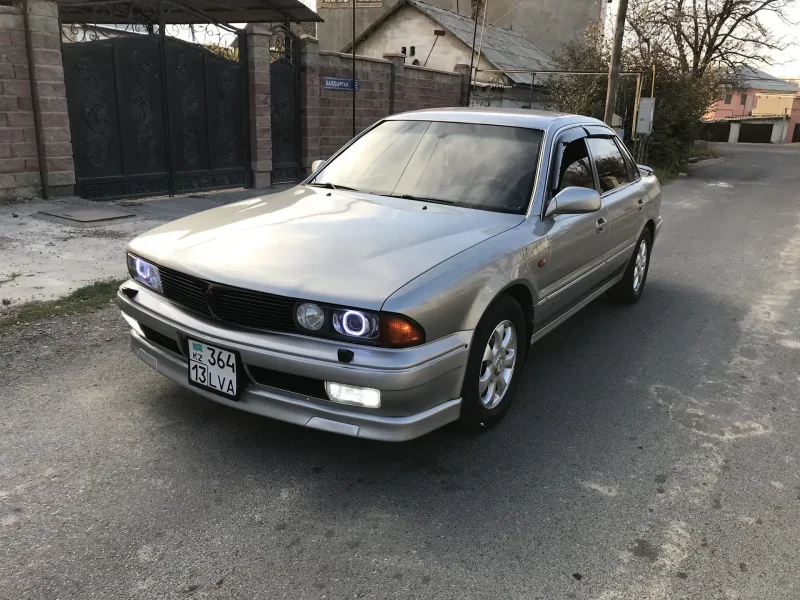 Mitsubishi Sigma, 1998