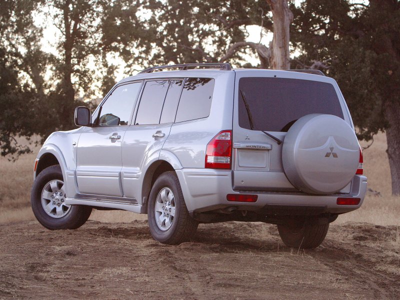 Mitsubishi Pajero 3