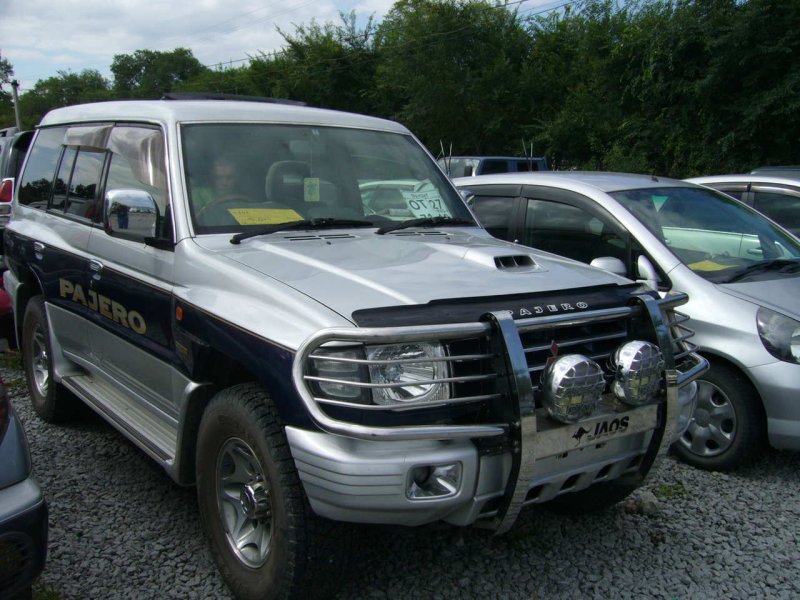 Mitsubishi Pajero 1998