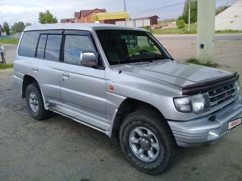 Mitsubishi Pajero 1998
