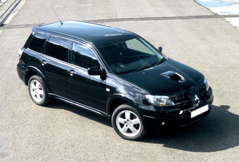Mitsubishi Outlander 2003