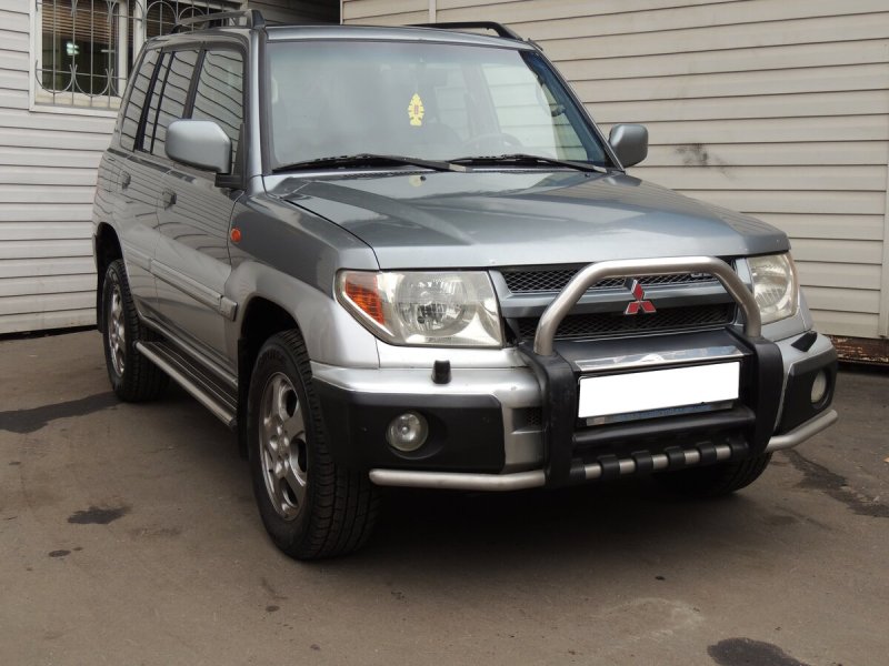 Mitsubishi Pajero 3 белый