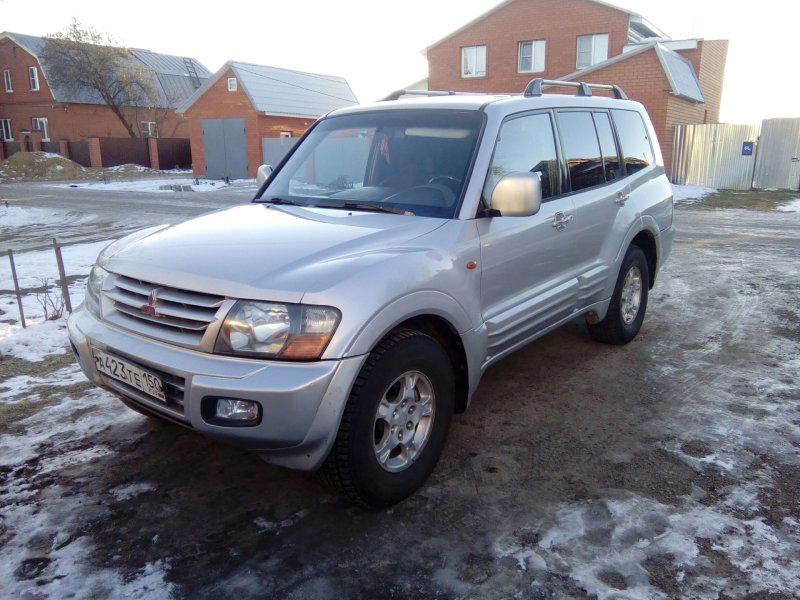 Митсубиси Паджеро 3 2002