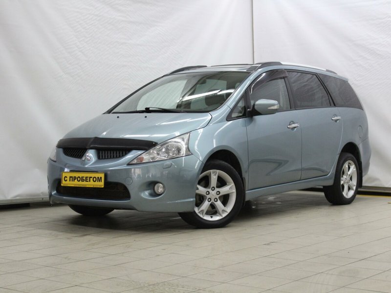 Mitsubishi Грандис 2008