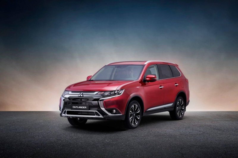 Mitsubishi Outlander 2020г