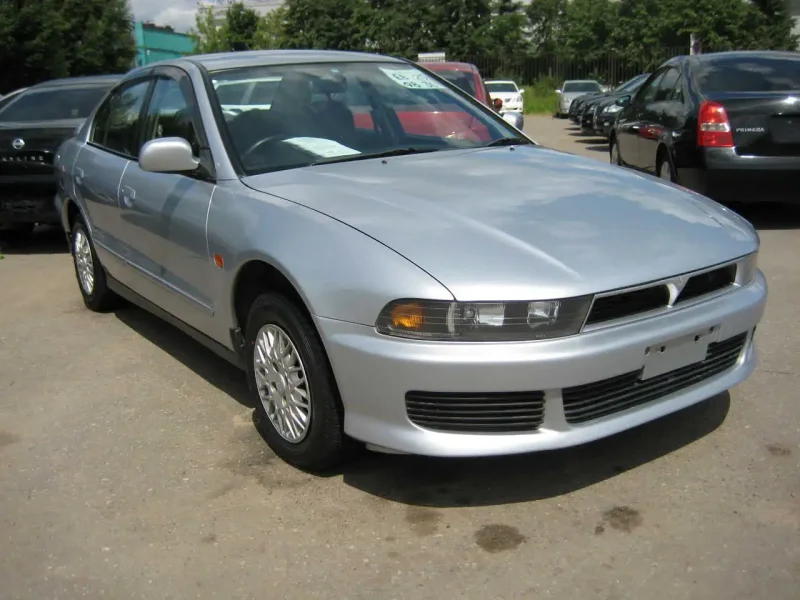 Митсубиси Галант 2003