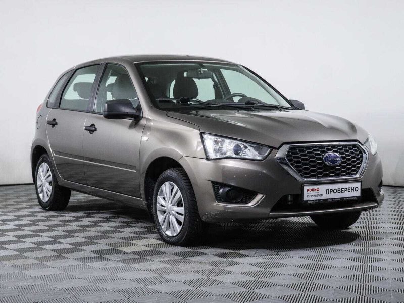 Datsun mi-do 1.6 at