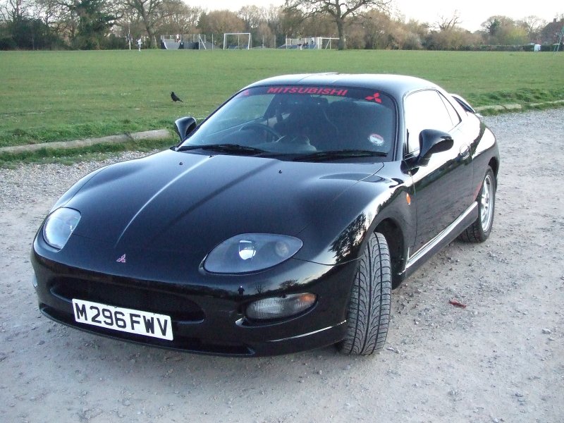 Mitsubishi FTO зеленый