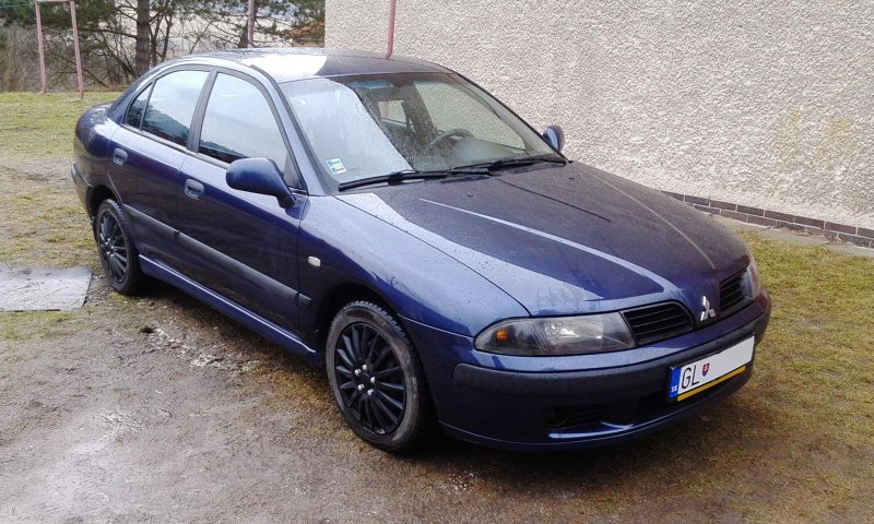 Мицубиси Каризма 2003