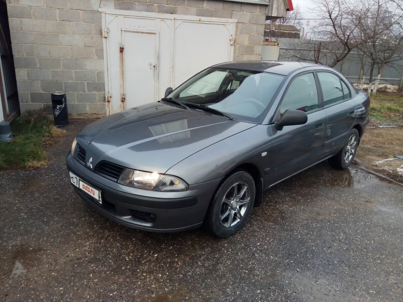Mitsubishi Carisma 2003 год