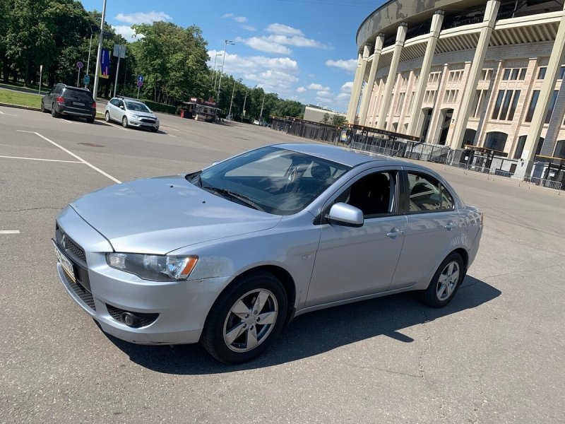 Mitsubishi Lancer x 2008