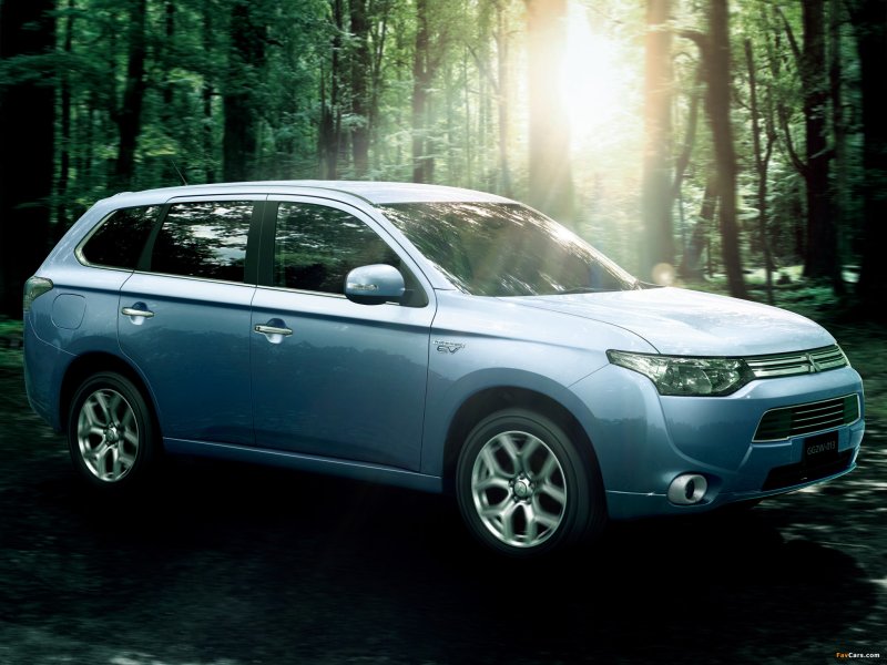 Mitsubishi Outlander 2012
