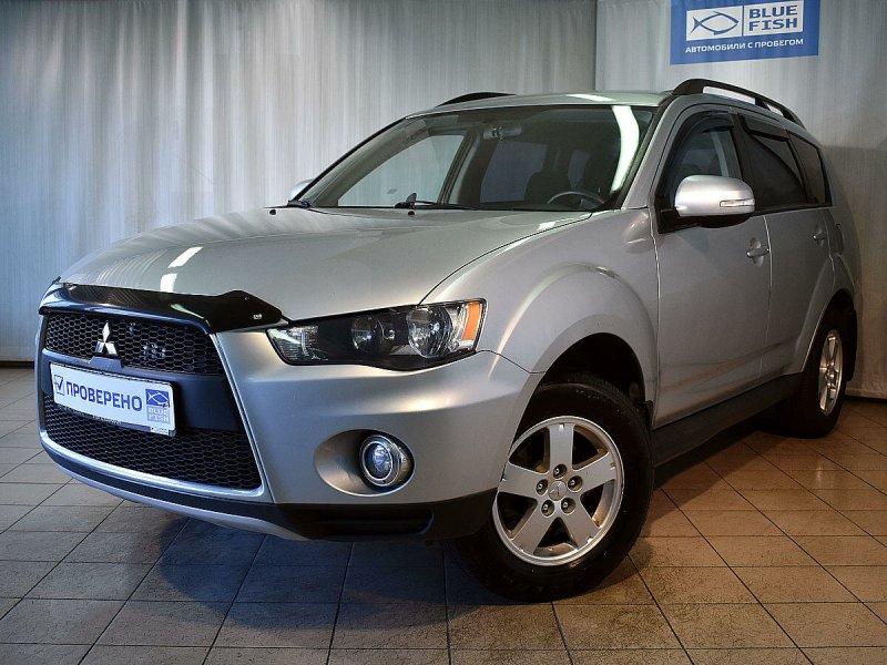 Mitsubishi Outlander 2013