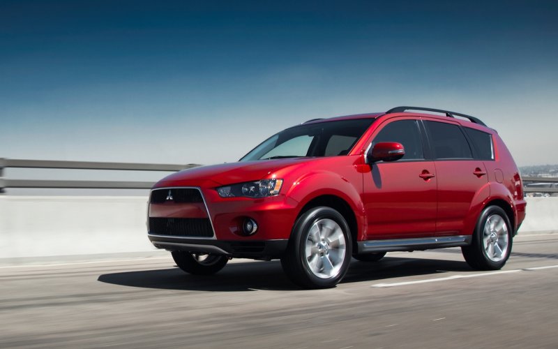 Mitsubishi Outlander 2012