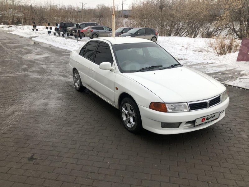Mitsubishi 2000-2005