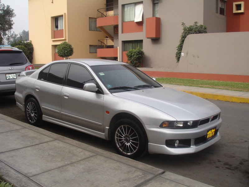 Mitsubishi Magna 2003