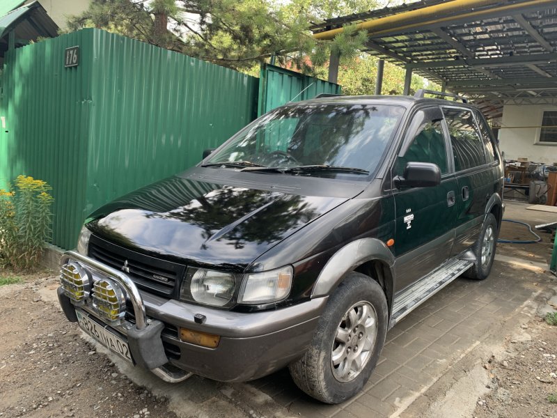 Митсубиси RVR 1994