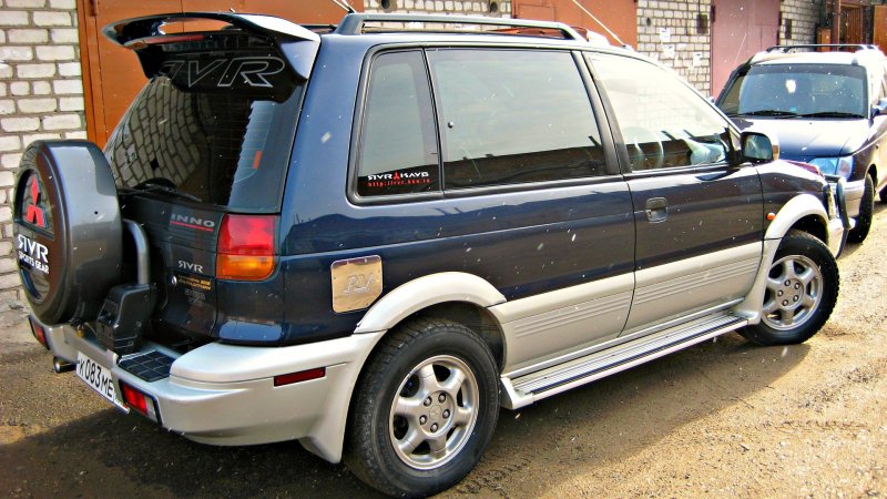 Мицубиси RVR 1993