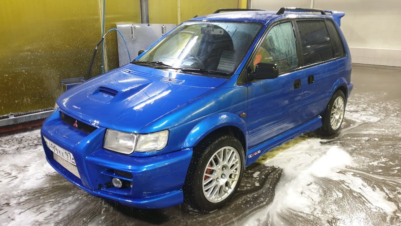 Mitsubishi RVR 2.0