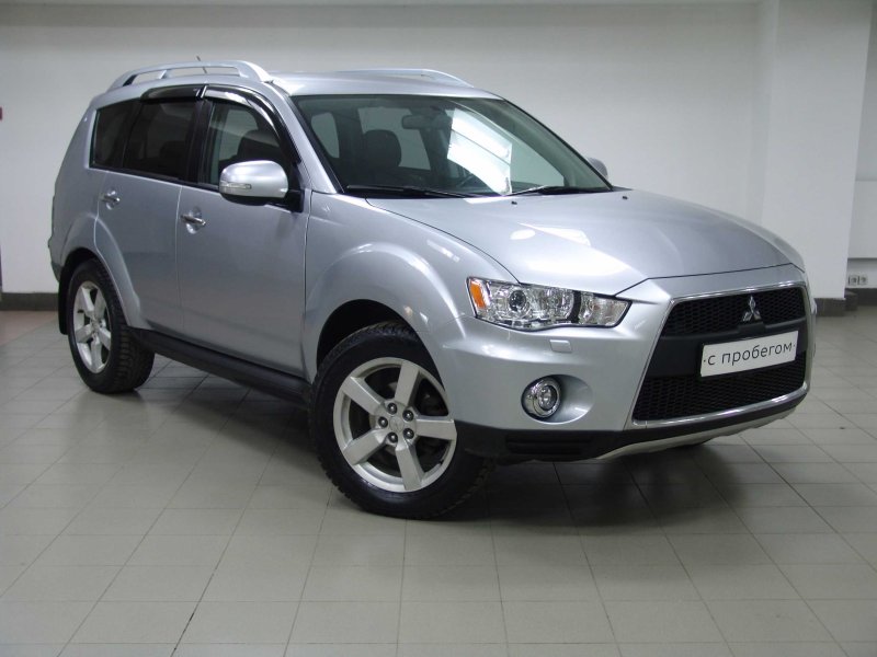 Mitsubishi Outlander Sport 2012