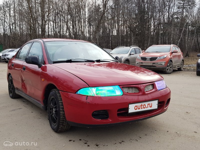 Митсубиси Каризма 1998 синий
