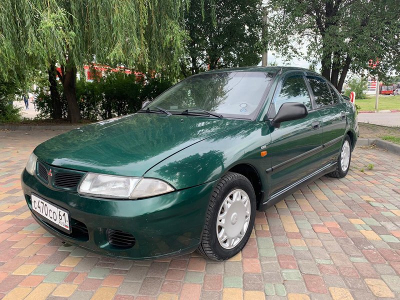 Митсубиси Каризма 1998