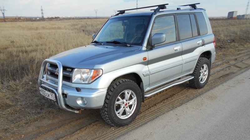 Mitsubishi Pajero Pinin 2003