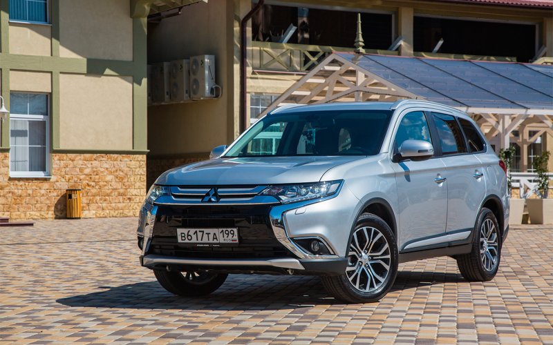 Mitsubishi Outlander III Рестайлинг 2