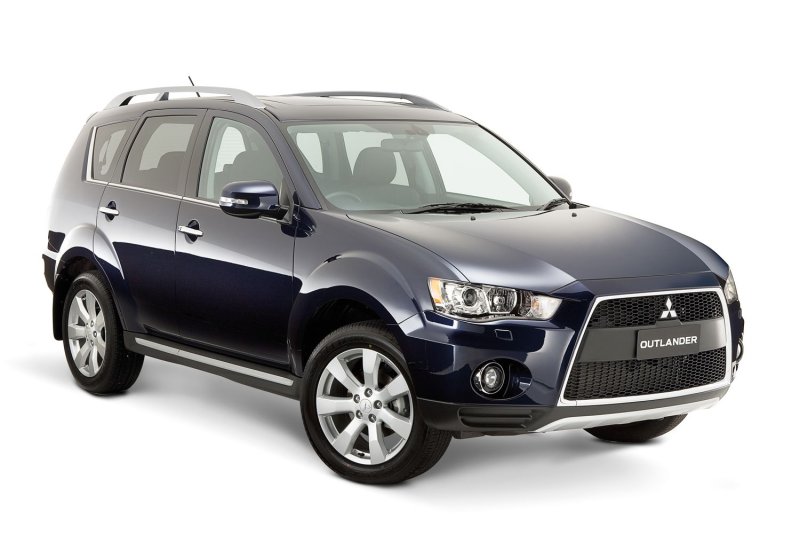 Mitsubishi Outlander 2 2012